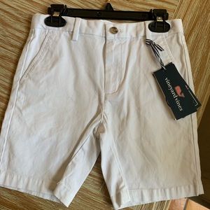 Vineyard vines white breaker short sz boys 7